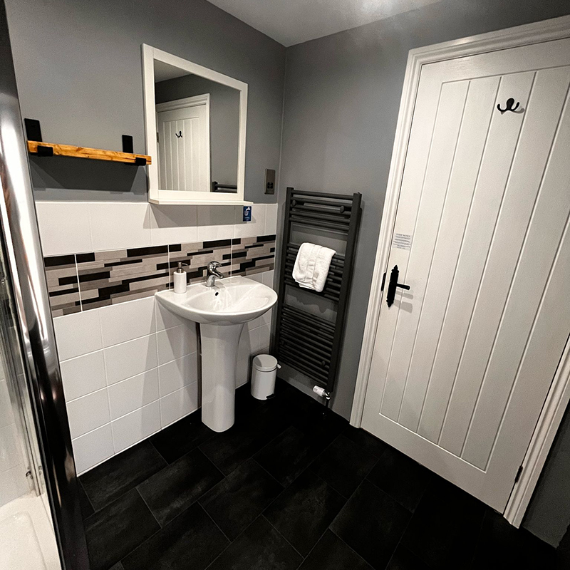 Graphite - Bathroom2 Jan 2024